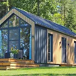 Mazury Resort-nowoczesna Stodola 10 M Od Jeziora,prywatna Plaza, Wifi * Makosieje