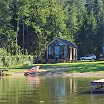Mazury Resort-nowoczesna Stodola 10 M Od Jeziora,prywatna Plaza, Wifi * Makosieje