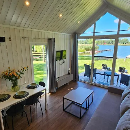 Mazury Resort-nowoczesna Stodola 10 M Od Jeziora 度假居