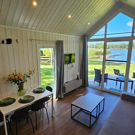 Mazury Resort-nowoczesna Stodola 10 M Od Jeziora 度假居 Makosieje